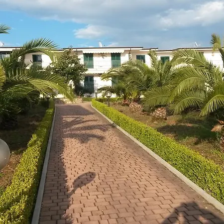 Parco Meridiana * Scalea