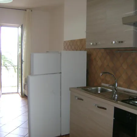 Parco Meridiana Apartment Scalea